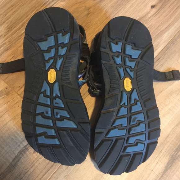 Chacos - Picture 2 of 4